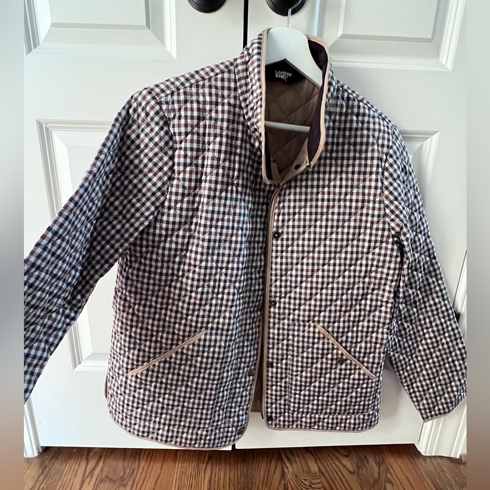 Lands End quilted women’s jacket (Size 10-12, medium in Lands End sizing)